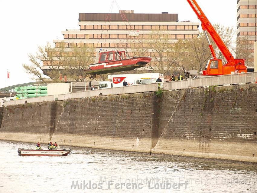 Wartungsarbeiten Rettungsboot Ursula P35.JPG